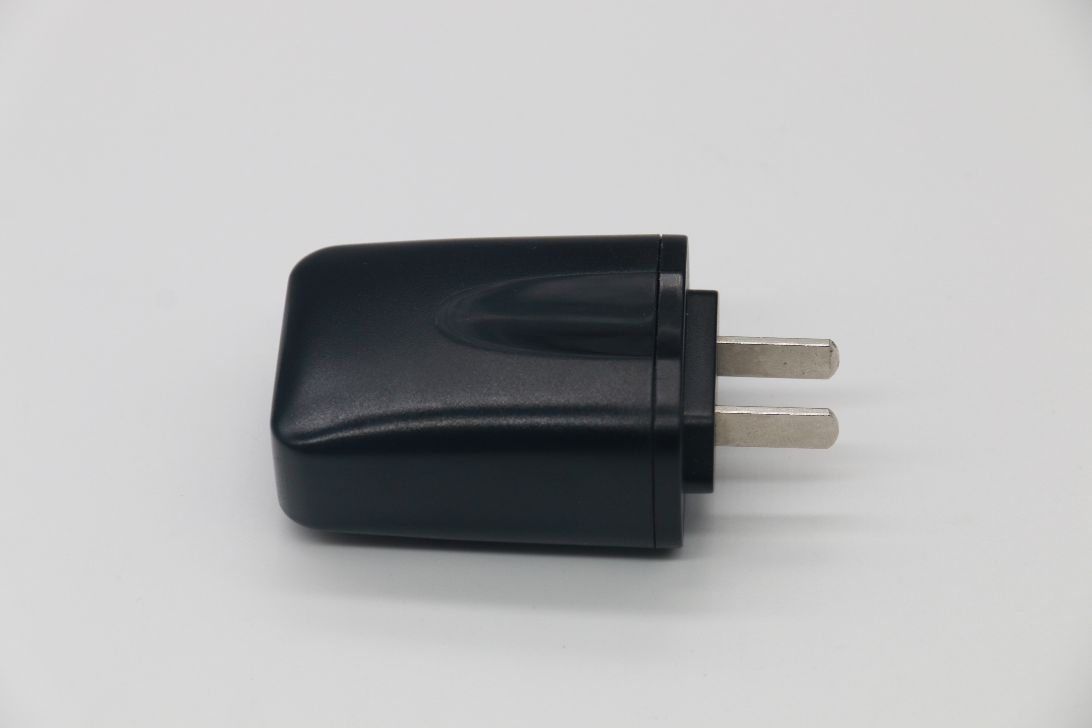 A06中規(guī)5V2A-USB
